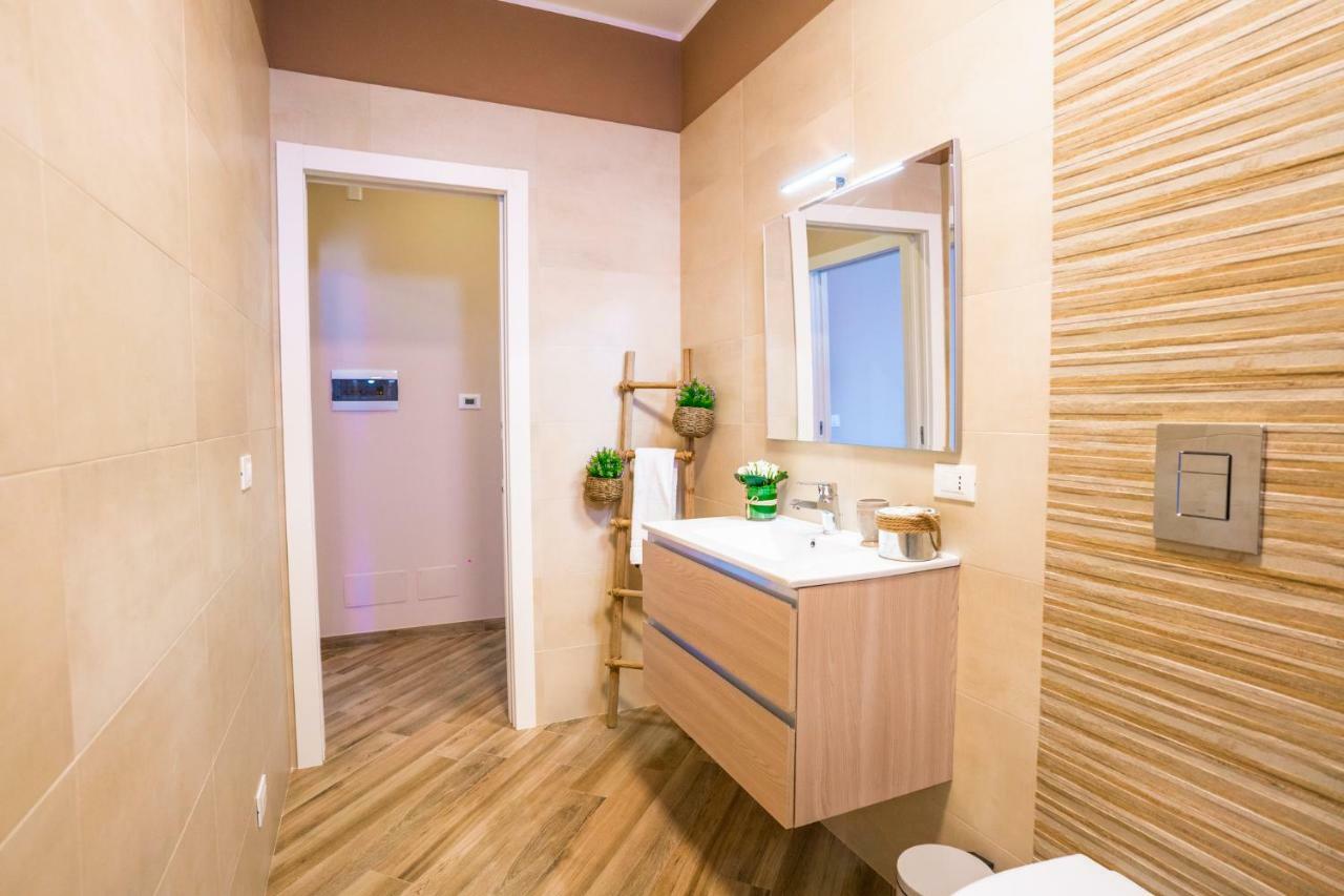 מונופולי Sisters In Law Guesthouse מראה חיצוני תמונה