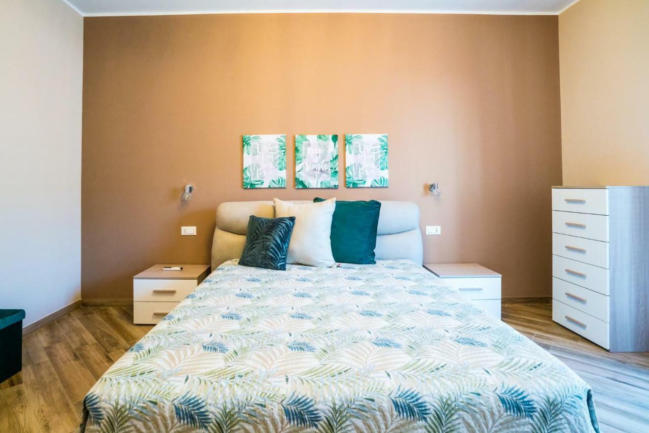 מונופולי Sisters In Law Guesthouse מראה חיצוני תמונה