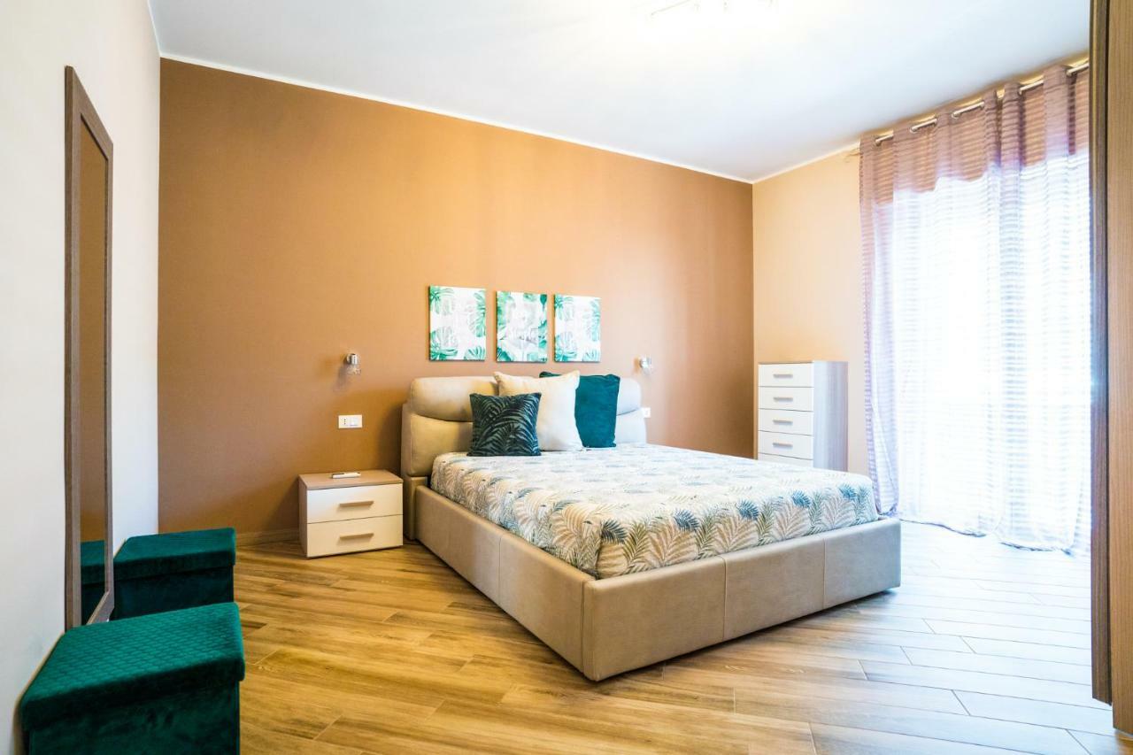 מונופולי Sisters In Law Guesthouse מראה חיצוני תמונה