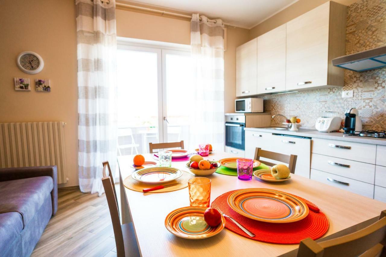 מונופולי Sisters In Law Guesthouse מראה חיצוני תמונה