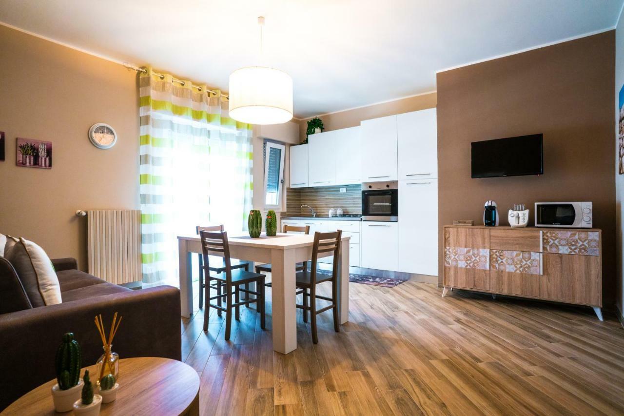 מונופולי Sisters In Law Guesthouse מראה חיצוני תמונה