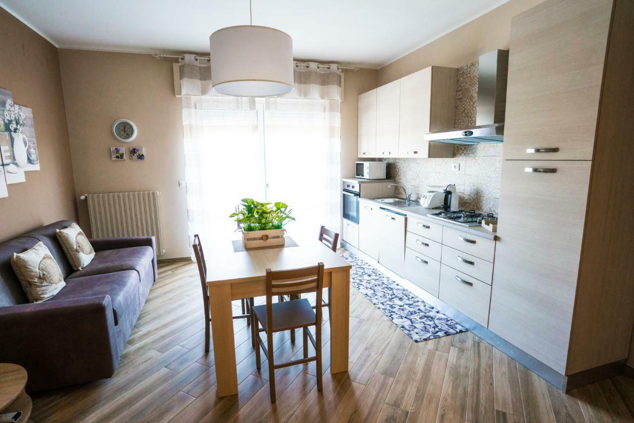 מונופולי Sisters In Law Guesthouse מראה חיצוני תמונה