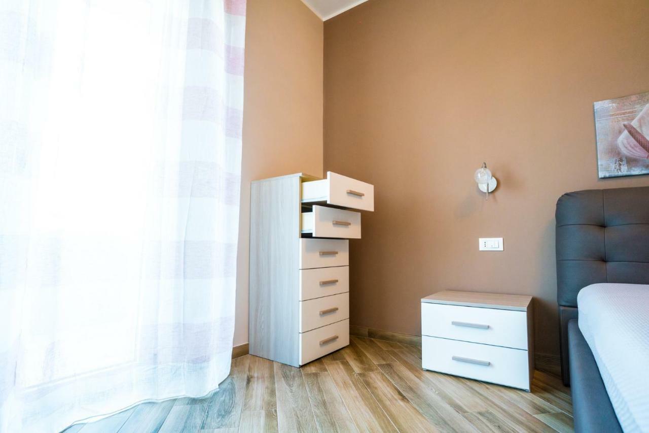 מונופולי Sisters In Law Guesthouse מראה חיצוני תמונה